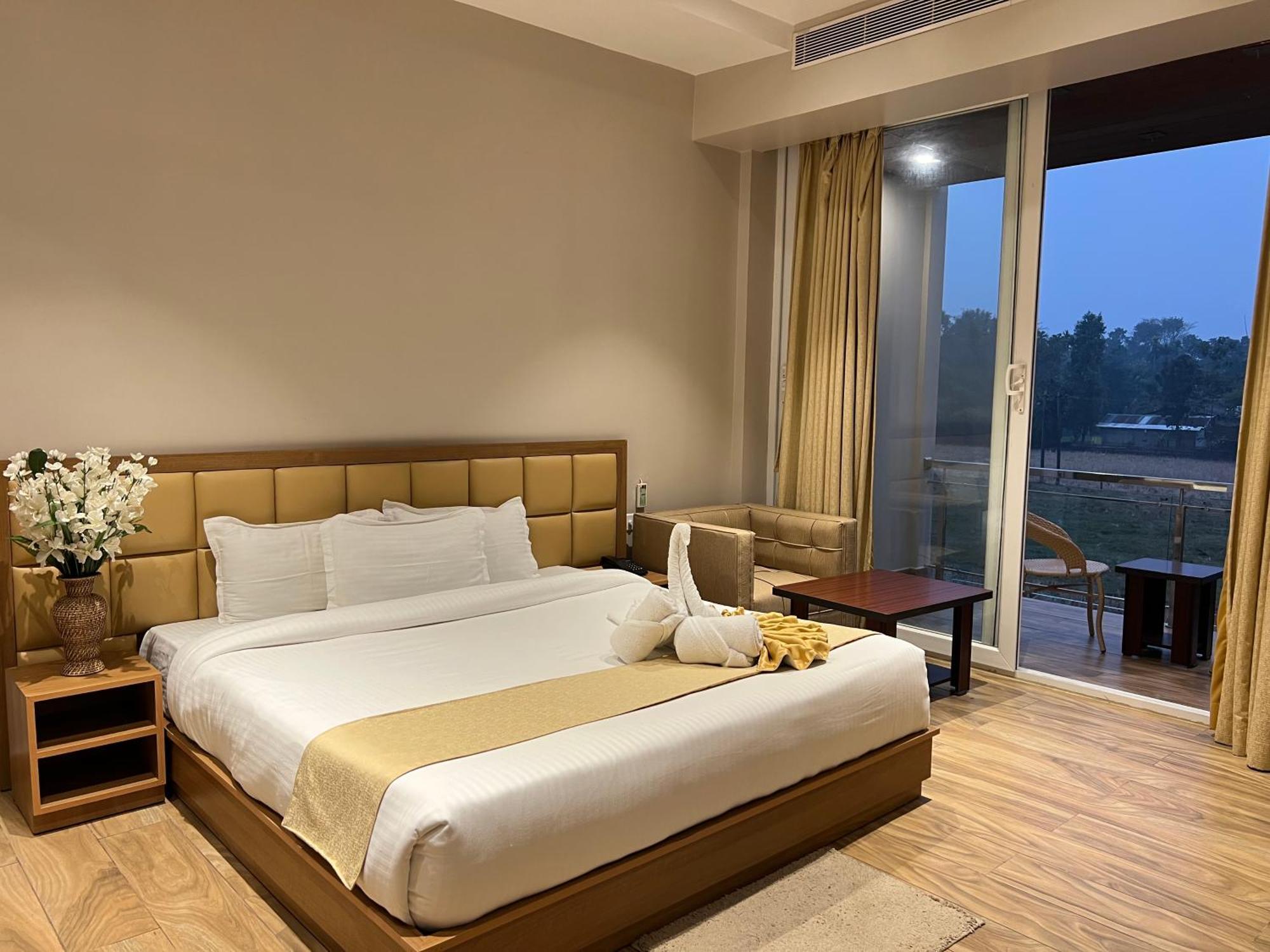 Finn'S Weaver Resort, Kāziranga 외부 사진